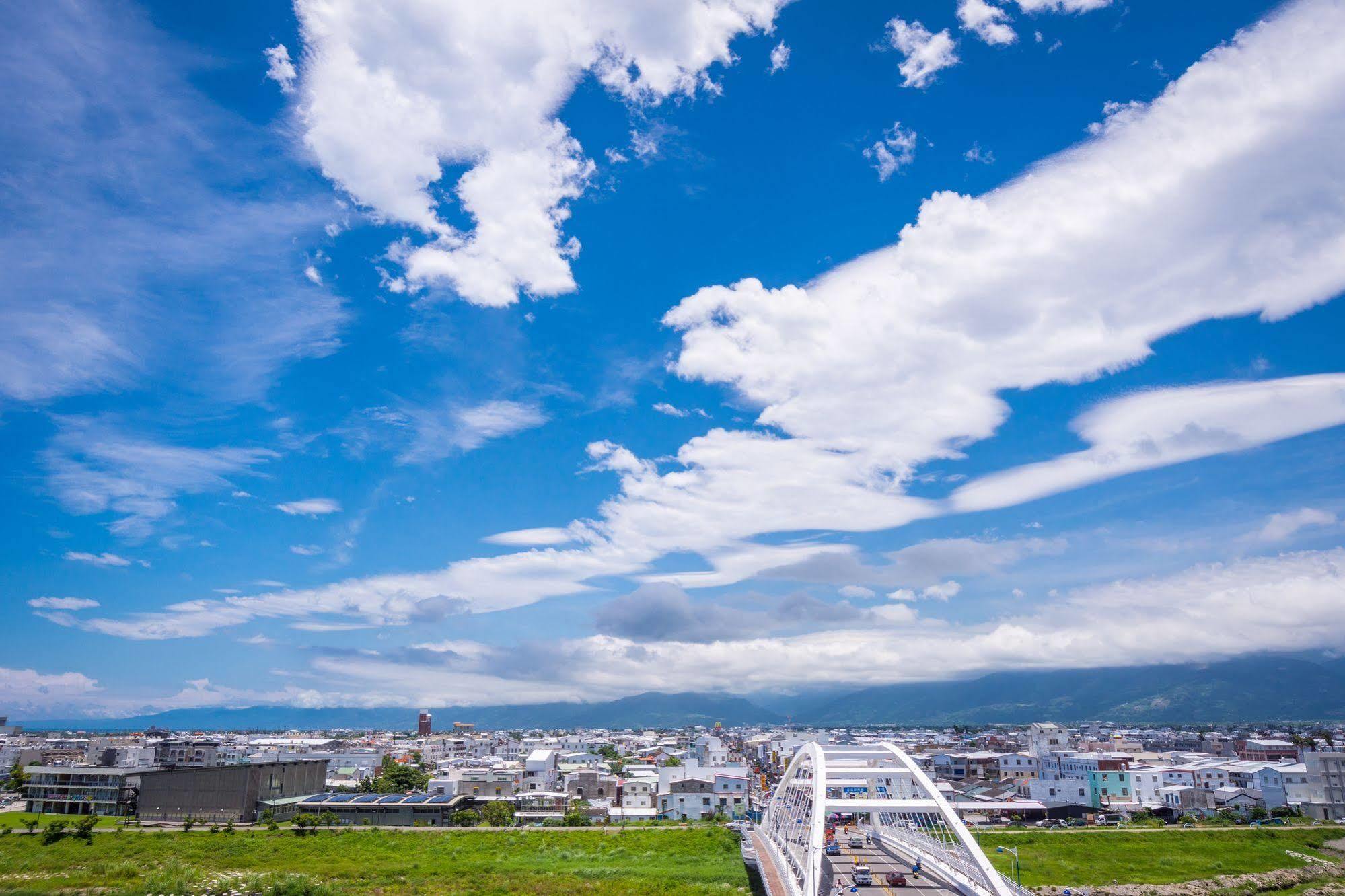 โรงแรมแอปเปิล Taitung ภายนอก รูปภาพ